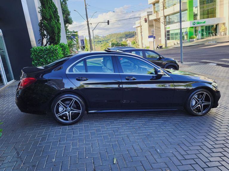 Mercedes C-250 Sport 2.0 16V 211cv Aut.