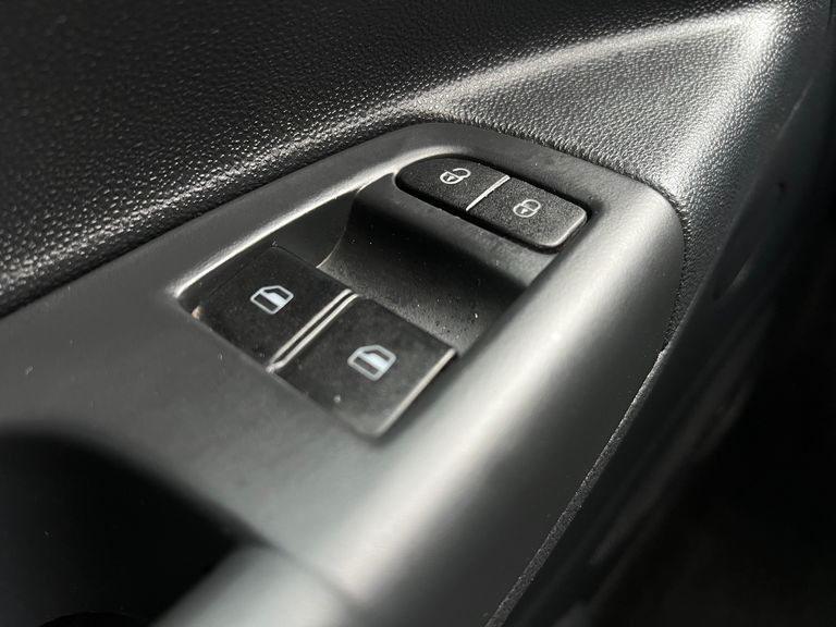 VolksWagen Saveiro Robust 1.6 Total Flex 16V 