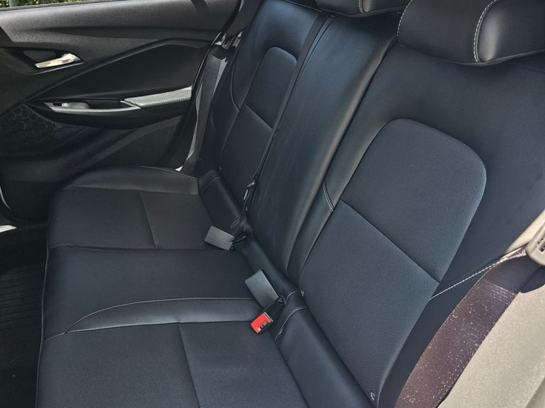 Chevrolet ONIX HATCH PREM. 1.0 12V TB Flex 5p Aut.