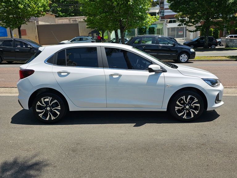Chevrolet ONIX HATCH PREM. 1.0 12V TB Flex 5p Aut.
