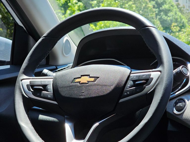 Chevrolet ONIX HATCH PREM. 1.0 12V TB Flex 5p Aut.