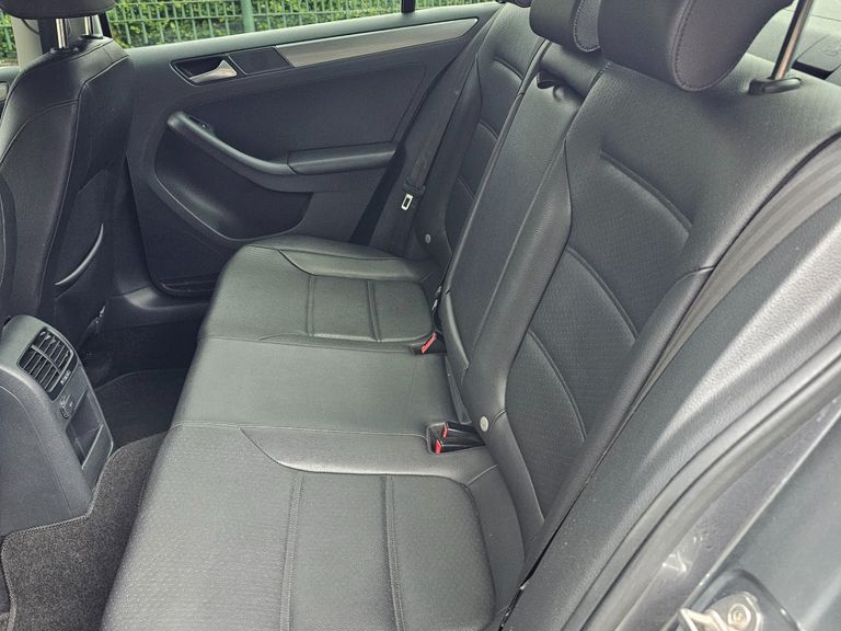 VolksWagen JETTA Comfortline 1.4 TSI 16V 4p Aut.