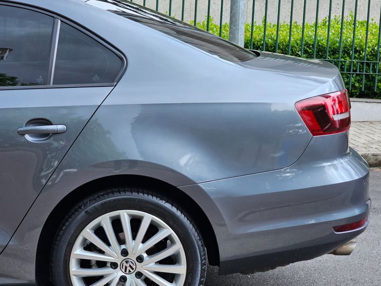 VolksWagen JETTA Comfortline 1.4 TSI 16V 4p Aut.