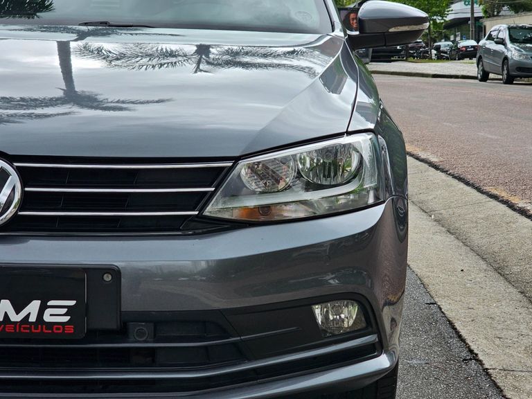 VolksWagen JETTA Comfortline 1.4 TSI 16V 4p Aut.