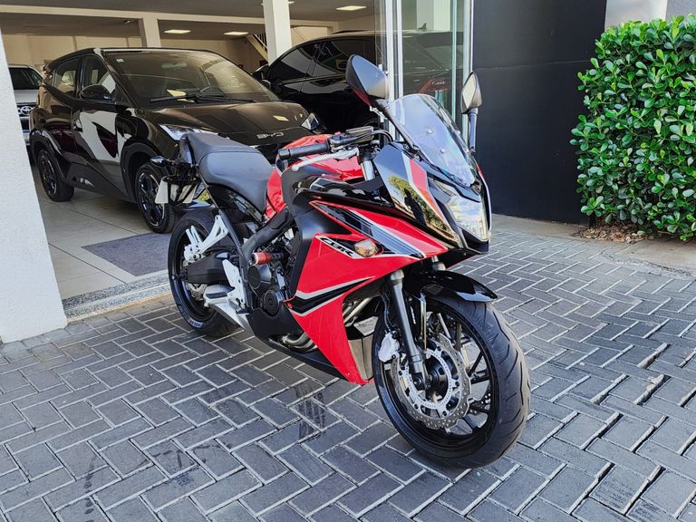 HONDA CBR 650F