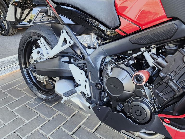 HONDA CBR 650F