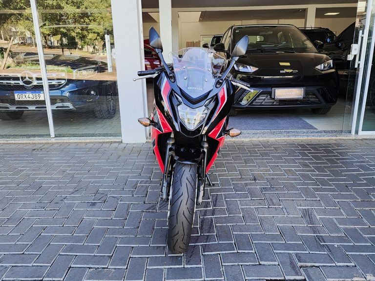 HONDA CBR 650F