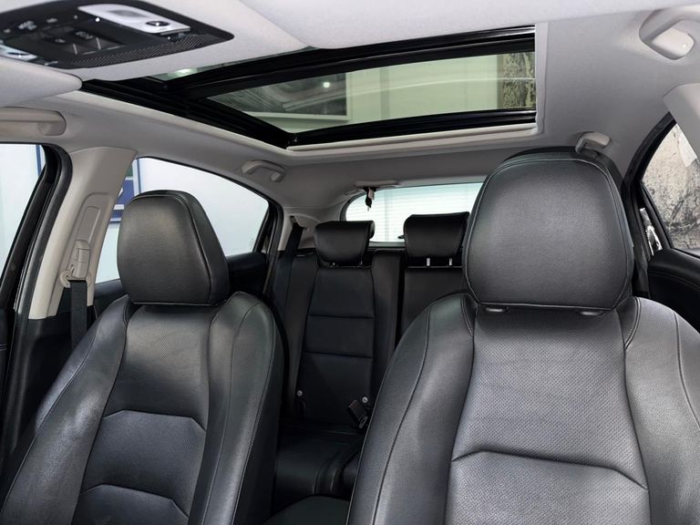 Honda HR-V Touring 1.5 Flex TB 16V 5p Aut.