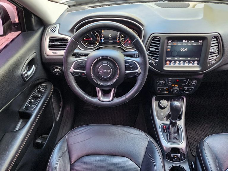 Jeep COMPASS LONGITUDE 2.0 4x4 Dies. 16V Aut.