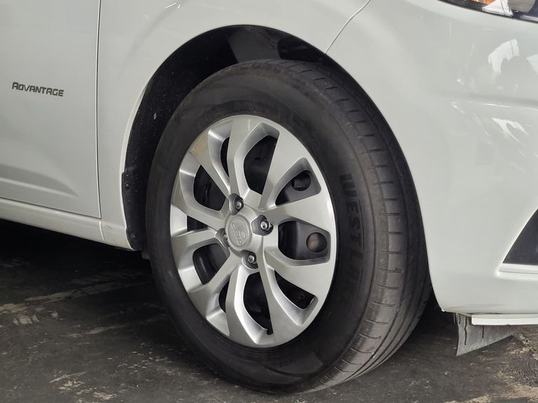 Chevrolet ONIX HATCH ADVANTAGE 1.4 8V Flex 5p Aut.