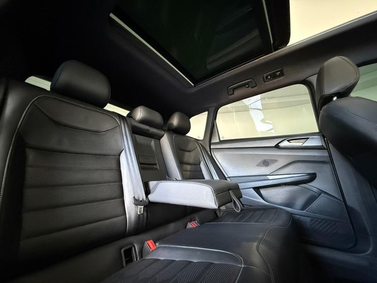 VolksWagen TAOS Highline 1.4 250 TSI Flex Aut.