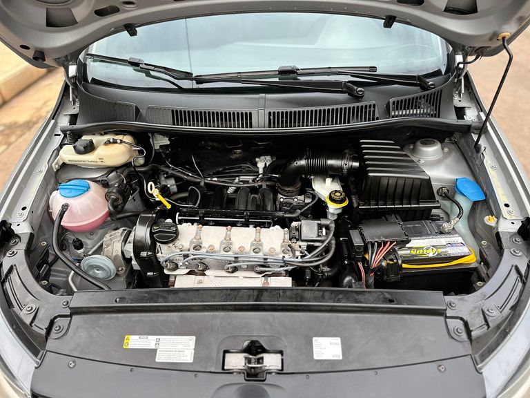 VolksWagen Fox Trendline 1.6 Flex 8V 5p