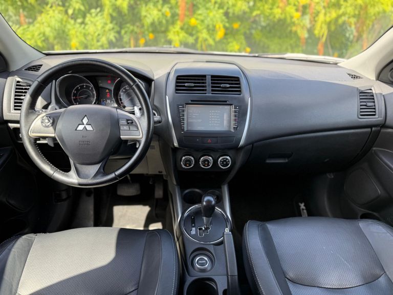 Mitsubishi ASX 2.0 16V 4x4 160cv Aut.