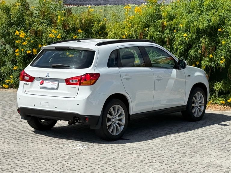 Mitsubishi ASX 2.0 16V 4x4 160cv Aut.