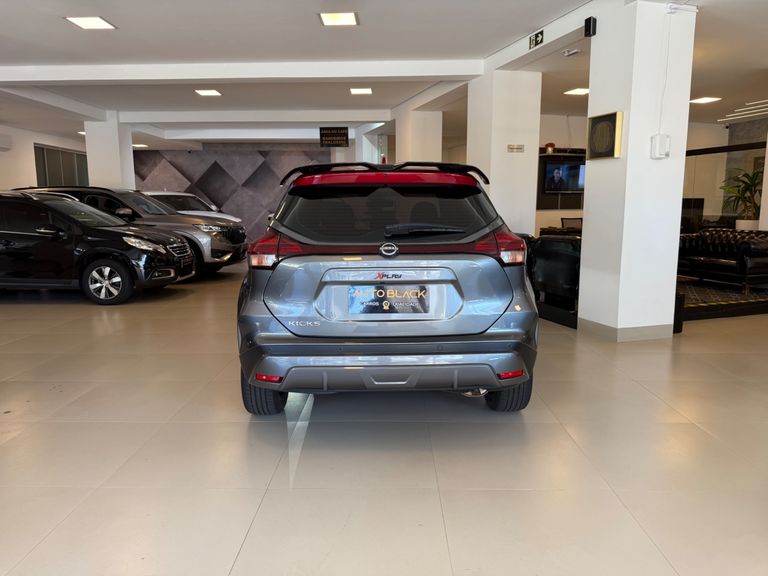 Nissan KICKS XPlay 1.6 16V Flex Aut.