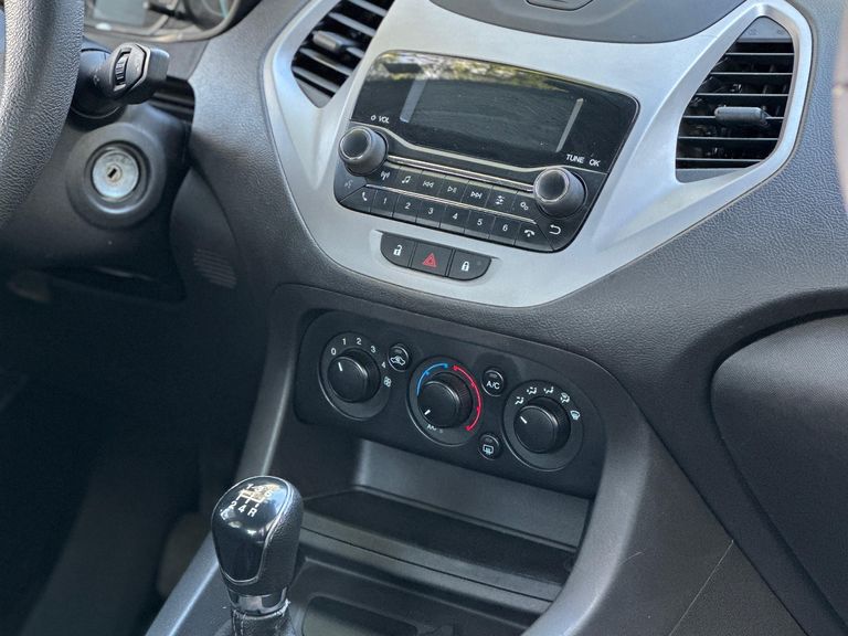 Ford Ka 1.0 SE/SE Plus TiVCT Flex 5p