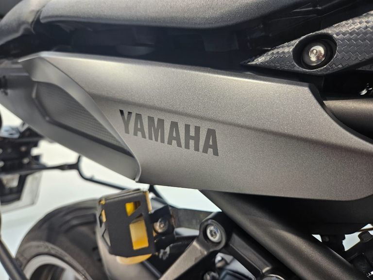 YAMAHA MT-09 TRACER