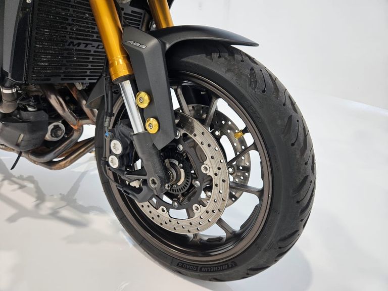 YAMAHA MT-09 TRACER