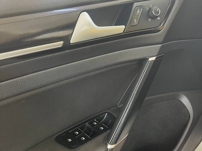 VolksWagen Golf Highline 1.4 TSI 140cv Aut.