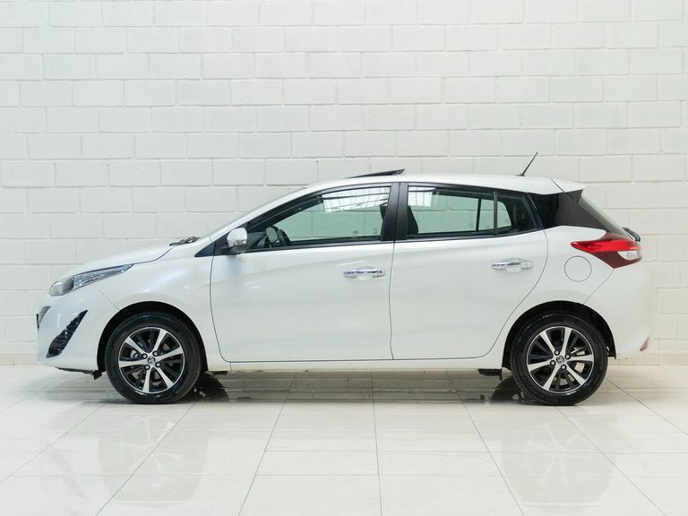 Toyota YARIS XLS 1.5 Flex 16V 5p Aut.