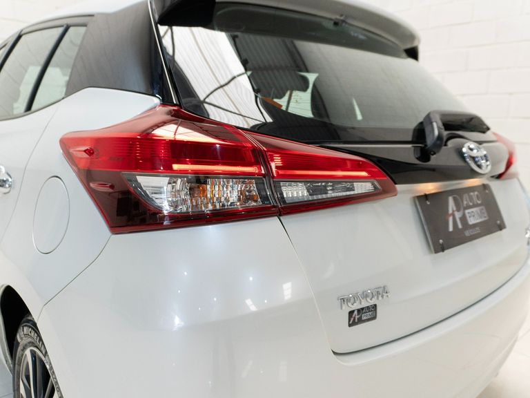 Toyota YARIS XLS 1.5 Flex 16V 5p Aut.