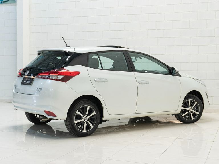 Toyota YARIS XLS 1.5 Flex 16V 5p Aut.