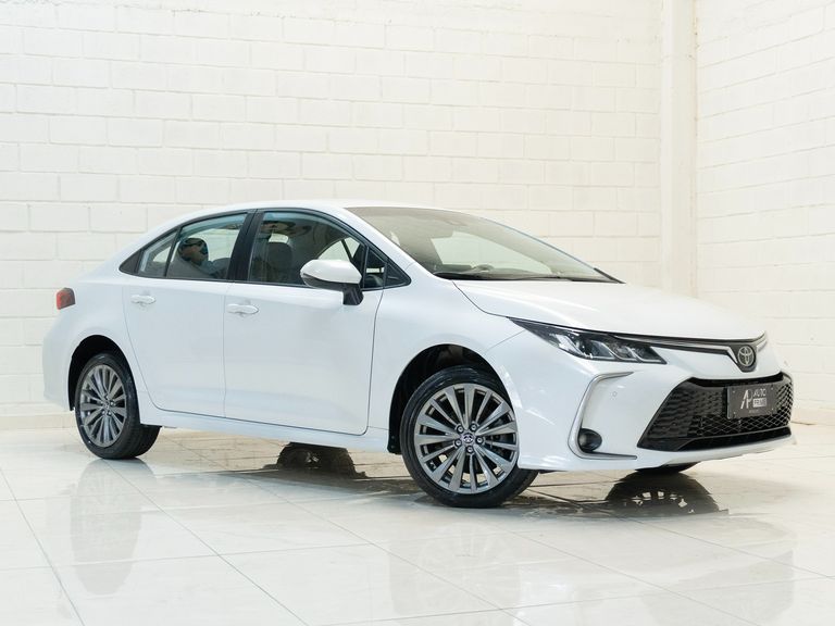 Toyota Corolla XEi 2.0 Flex 16V Aut.