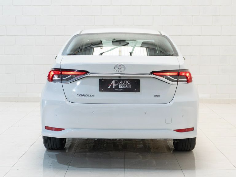 Toyota Corolla XEi 2.0 Flex 16V Aut.