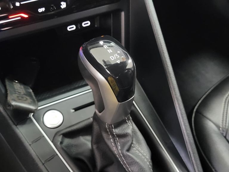 VolksWagen VIRTUS Exclusive 250TSI 1.4 Flex 16V Aut