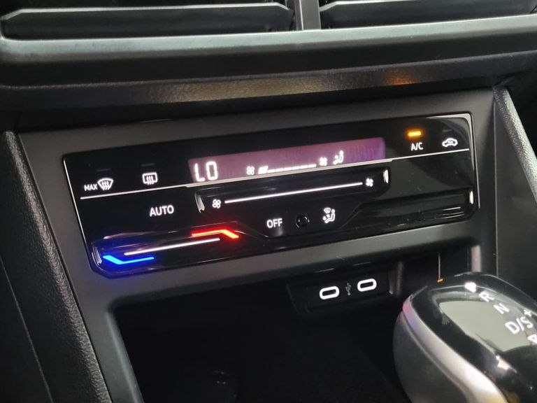 VolksWagen VIRTUS Exclusive 250TSI 1.4 Flex 16V Aut