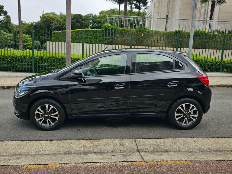 Chevrolet ONIX HATCH LTZ 1.4 8V FlexPower 5p Mec.