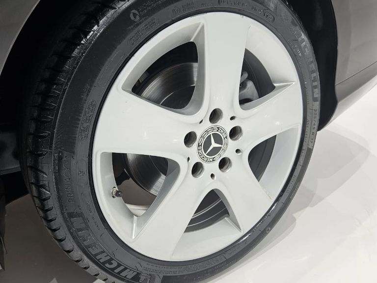 Mercedes CLA-180 1.6 16V 122cv Aut.