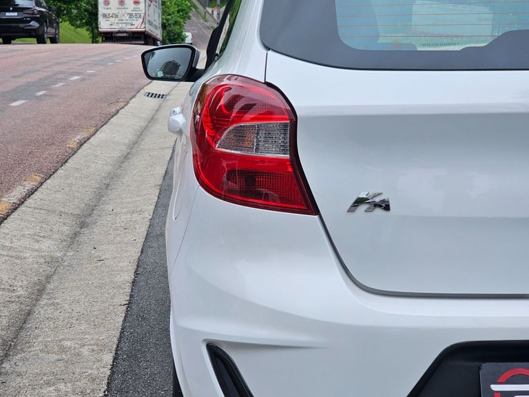 Ford Ka 1.0 SE/SE Plus TiVCT Flex 5p