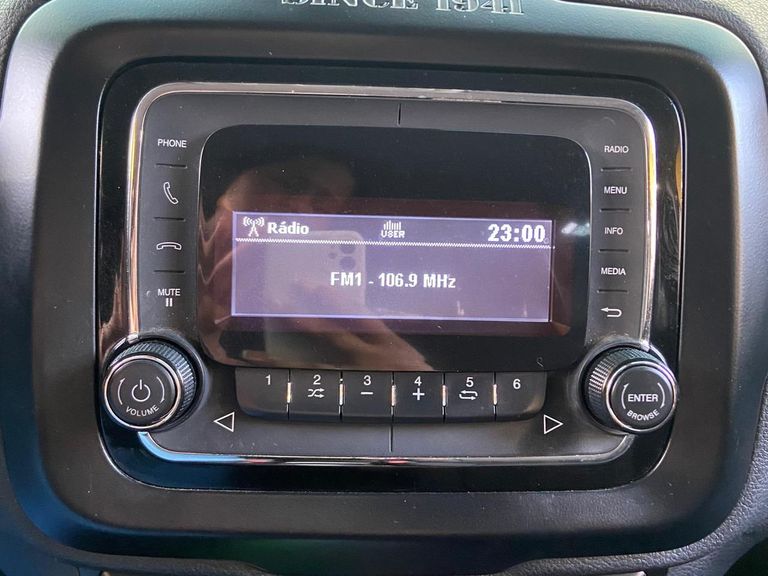 Jeep Renegade Sport 1.8 4x2 Flex 16V Aut.