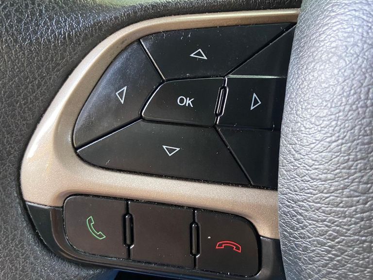 Jeep Renegade Sport 1.8 4x2 Flex 16V Aut.