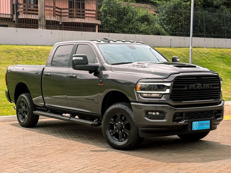 RAM 2500 LARAM. 6.7 NIGHT ED. TB CD 4x4 Die.