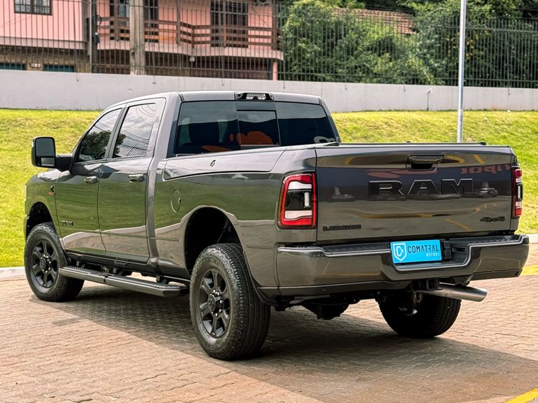 RAM 2500 LARAM. 6.7 NIGHT ED. TB CD 4x4 Die.