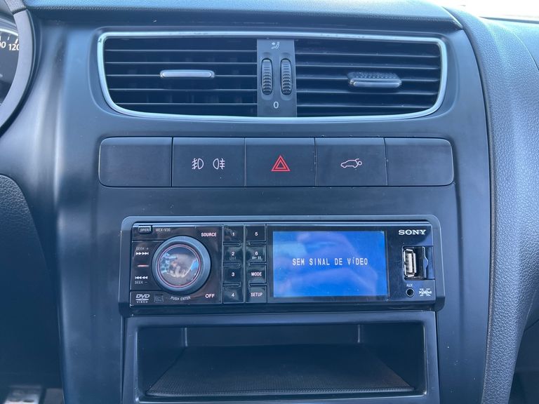 VolksWagen CROSSFOX 1.6 Mi Total Flex 8V 5p