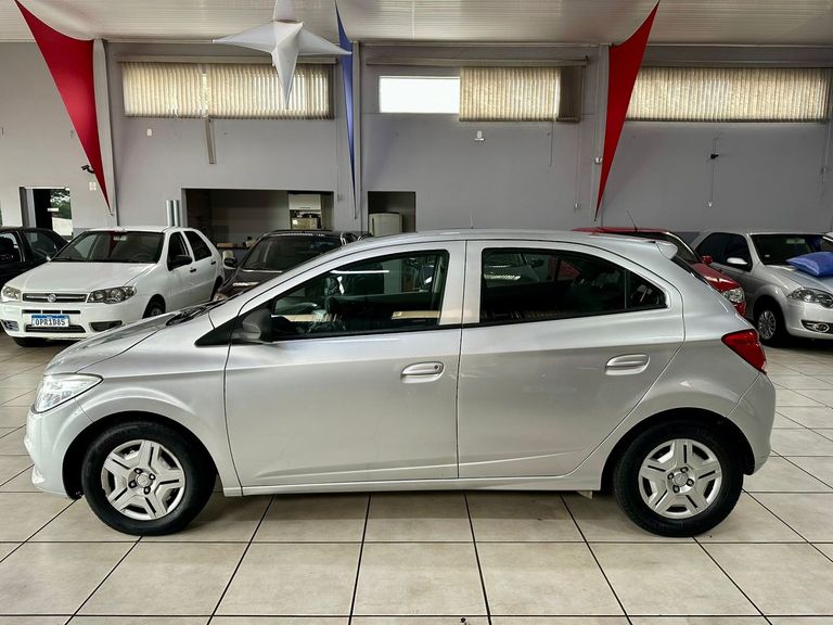 Chevrolet ONIX HATCH Joy 1.0 8V Flex 5p Mec.