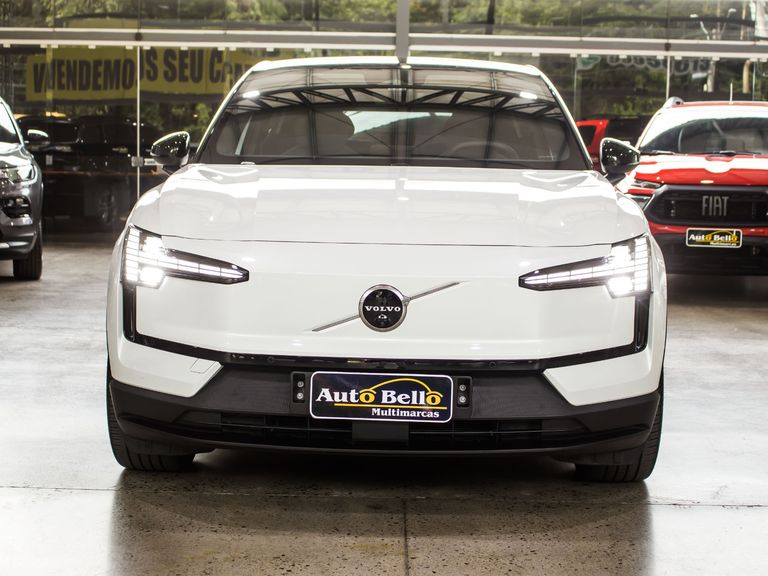 Volvo EX30 E60 Ultra (Elétrico)