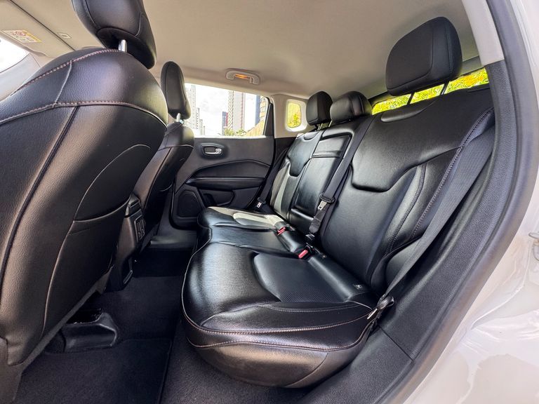 Jeep COMPASS LONGITUDE 2.0 4x2 Flex 16V Aut.