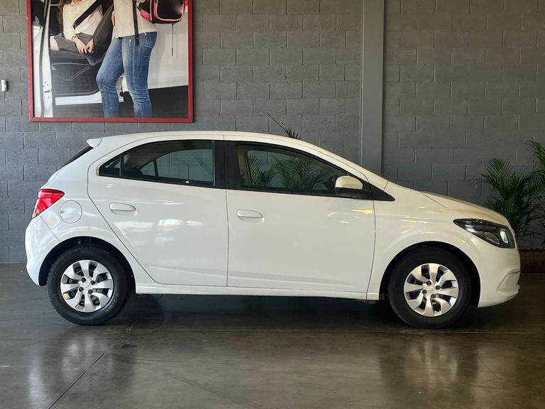 Chevrolet ONIX HATCH Joy 1.0 8V Flex 5p Mec.