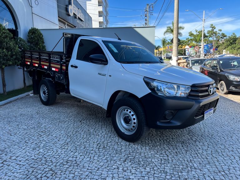 Toyota Hilux Chassi 4x4 2.8 TDI Diesel Mec.