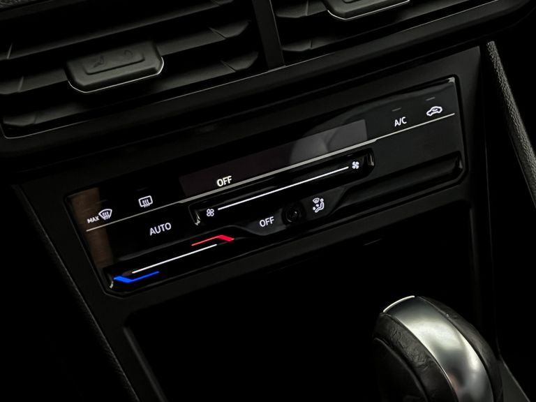 VolksWagen Nivus Highline 1.0 200 TSI Flex Aut.