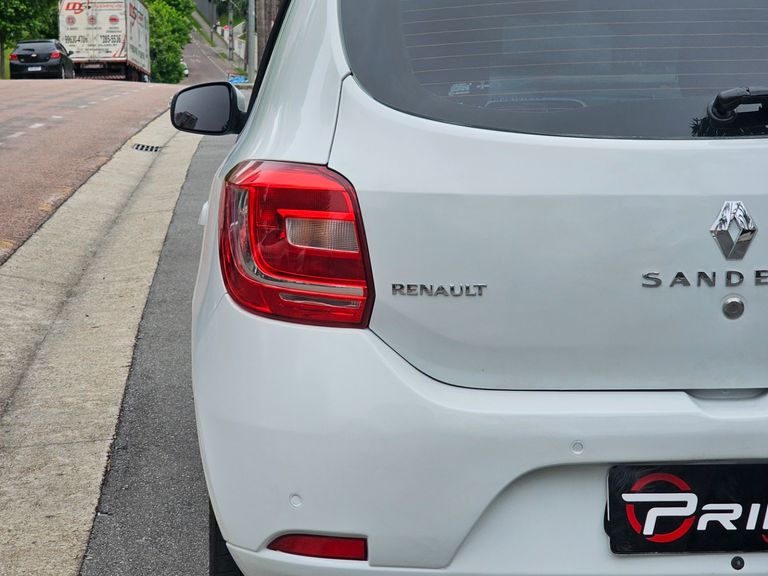 Renault SANDERO Dyna. EasyR Hi-Flex 1.6 8V