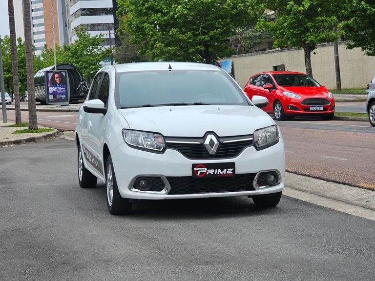 Renault SANDERO Dyna. EasyR Hi-Flex 1.6 8V