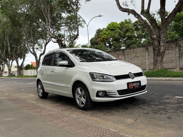 VolksWagen Fox Highline1.6 Flex 16V 5p