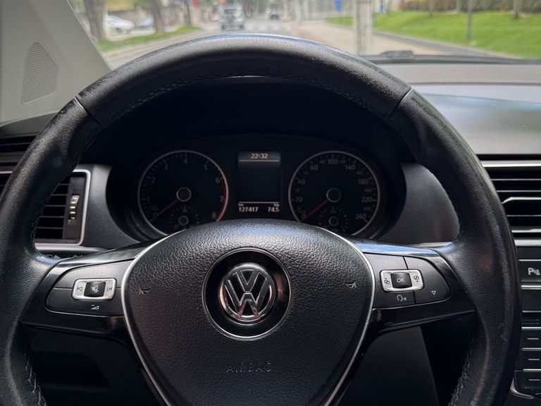 VolksWagen Fox Highline1.6 Flex 16V 5p