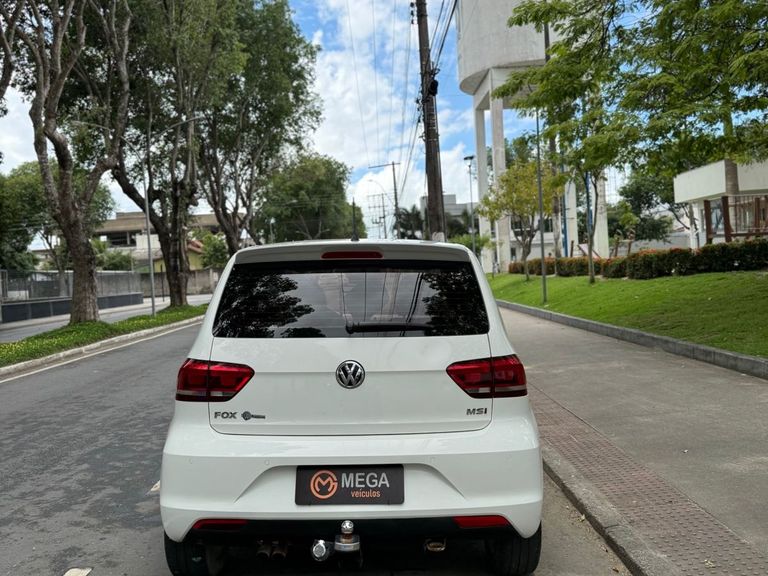 VolksWagen Fox Highline1.6 Flex 16V 5p