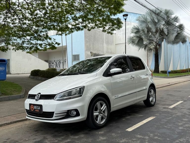 VolksWagen Fox Highline1.6 Flex 16V 5p
